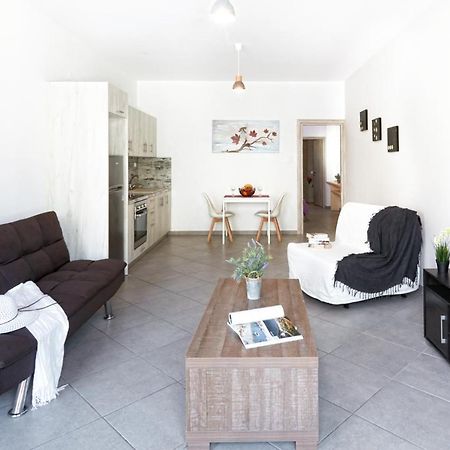 Stenaki Skiathos by Eksteriør billede